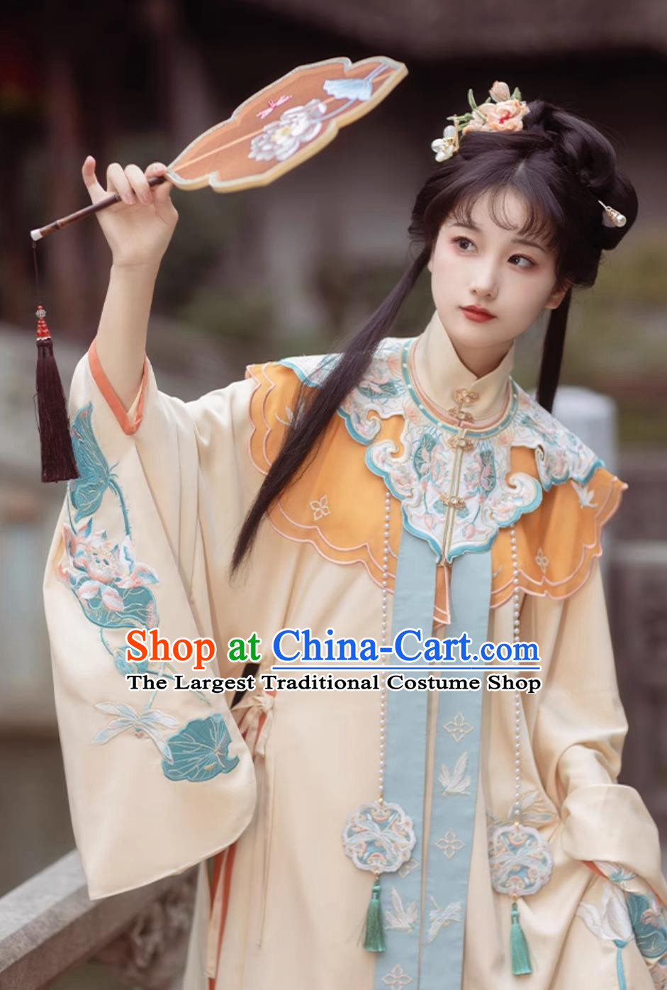 Traditional Female Hanfu Chinese Ming Dynasty Court Lady Costume Ancient China Princess Embroidered Clothing