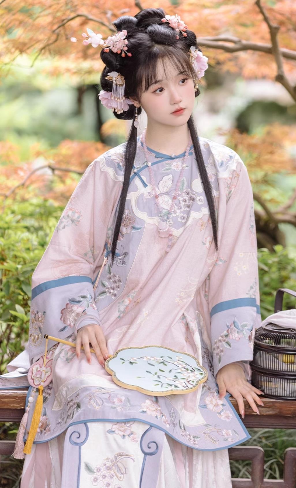 Chinese Qing Dynasty Han Nationality Woman Clothing Ancient China Noble Lady Pink Blouse and Skirt Complete Set