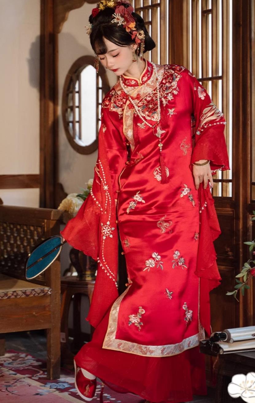 Traditional Chinese Wedding Qipao Ancient China Bride Red Dress Minguo Woman Clothing