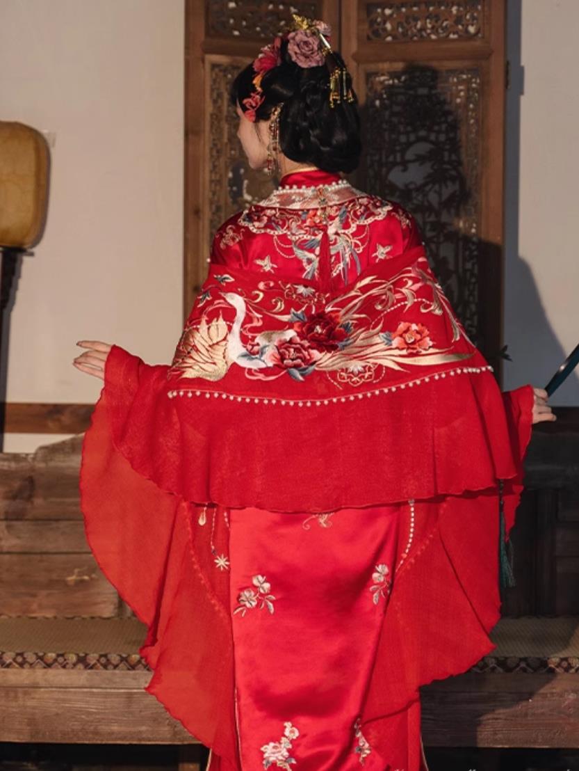 Traditional Chinese Wedding Qipao Ancient China Bride Red Dress Minguo Woman Clothing