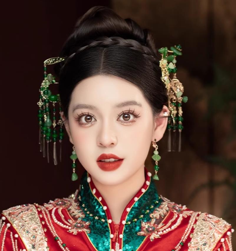 Traditional Chinese Wedding Green Beads Headpieces China Cheongsam Hair Jewelries Handmade Bride Hair Accessories and Earrings