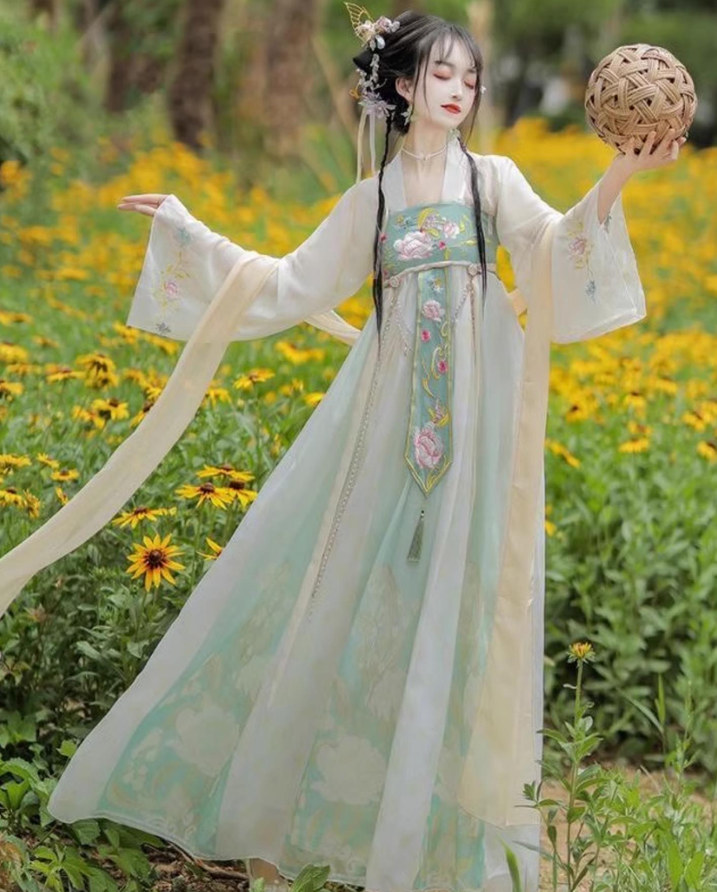 Chinese Tang Dynasty Young Lady Green Dress Ancient China Princess Clothing Traditional Hanfu