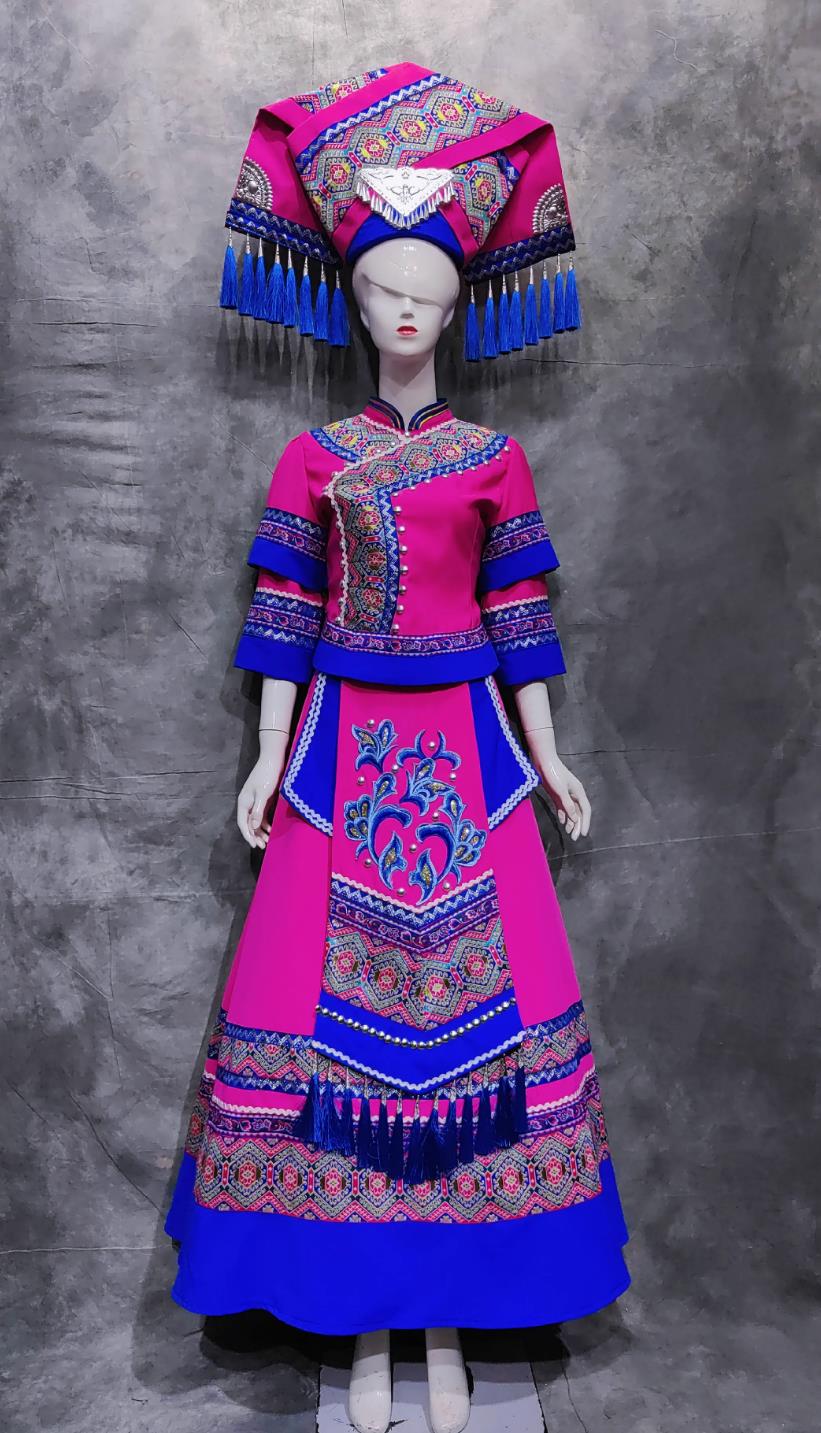 Chinese Guangxi March 3rd Woman Solo Costume Zhuang Ethnic Festival Clothing China National Minority Rosy Dress