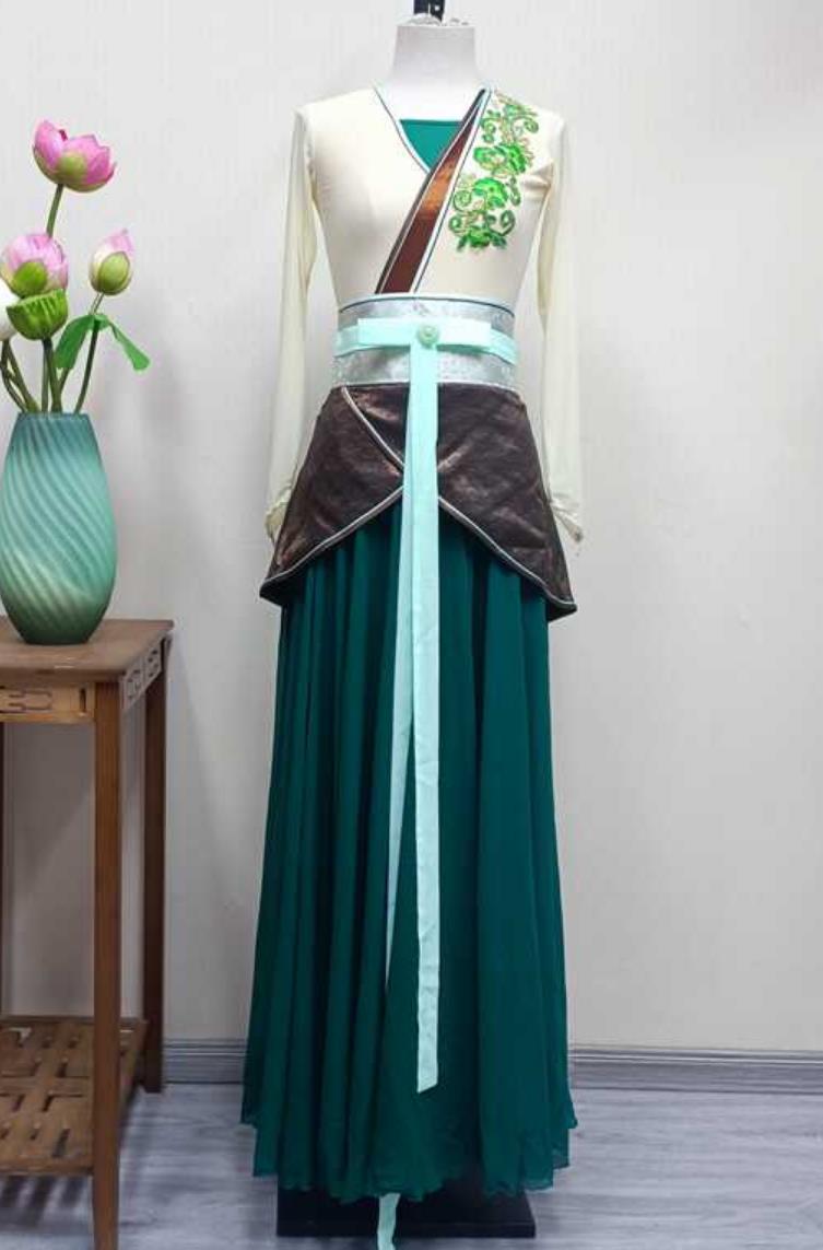 China Classical Dance Clothing Chinese Han Tang Dance Jia Ming Xing Costume Women Group Performance Green Dress