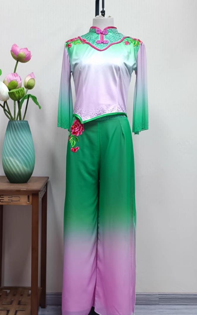 China Folk Dance Yangge Clothing Chinese Yangko Dance Costume Women Group Performance Green Outfit