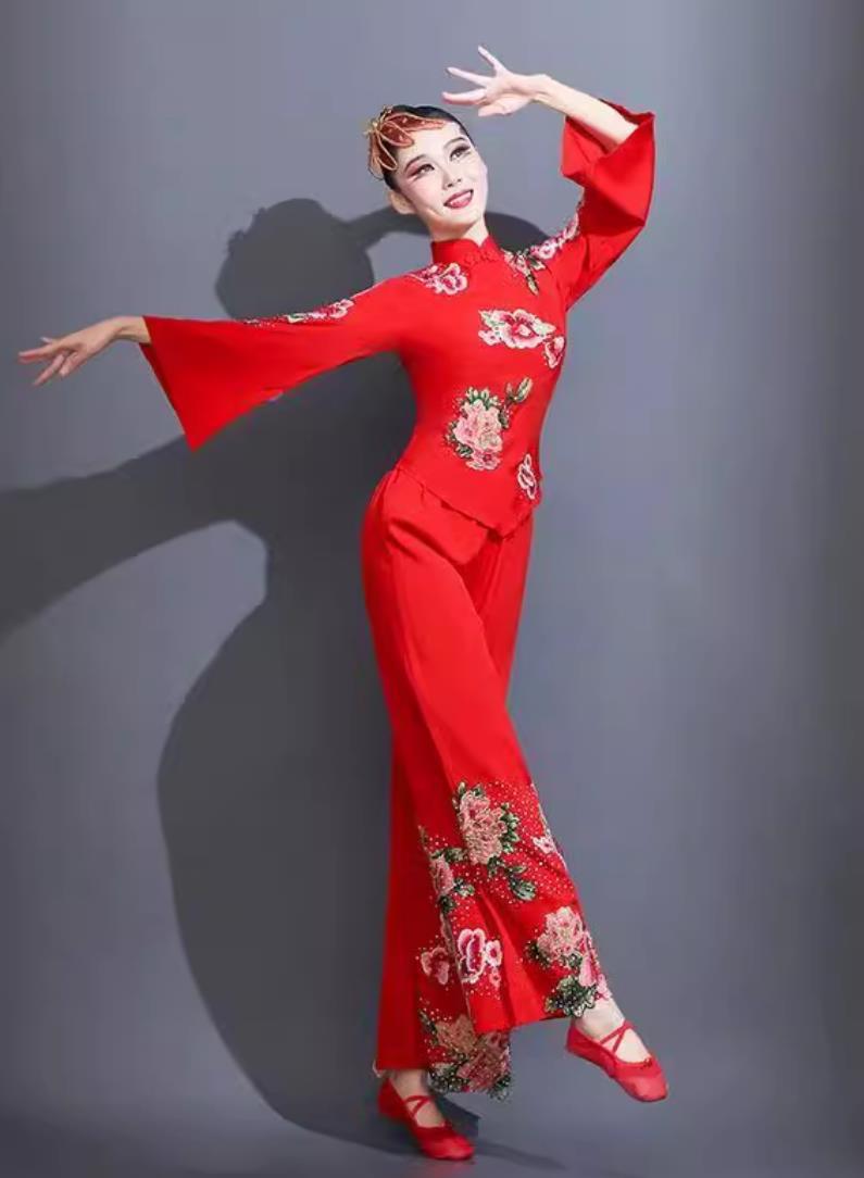 Chinese Yangko Dance Costume Women Group Fan Performance Red Outfit China Folk Dance Yangge Clothing
