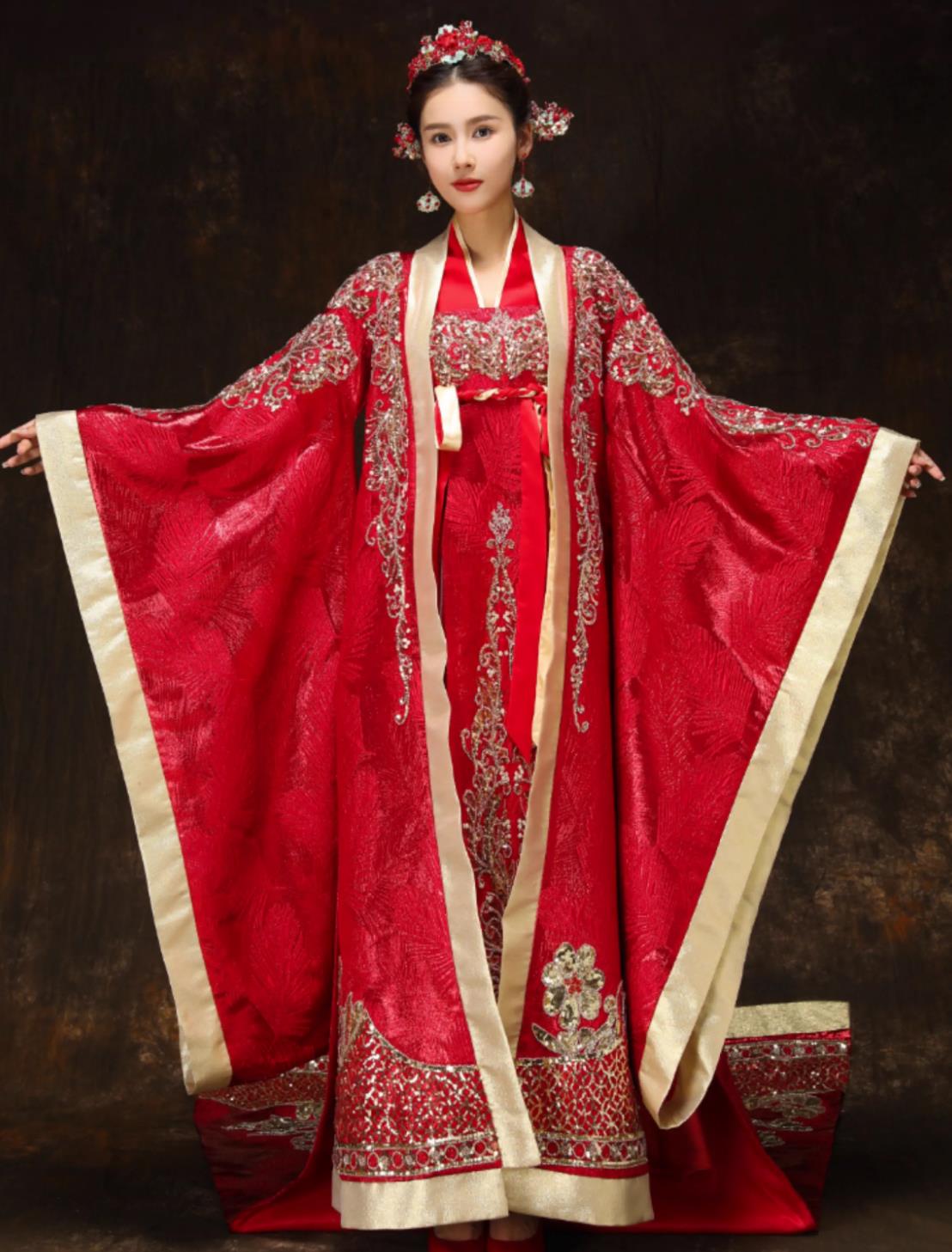 China Ancient Bride Embroidered Costume Chinese Tang Dynasty Hanfu Red Trailing Clothing Traditional Empress Wedding Dress