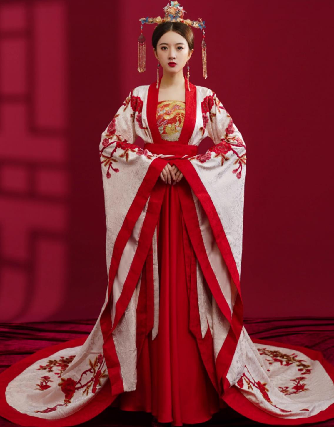 Traditional Wedding Dress China Ancient Bride Embroidered Costume Chinese Tang Dynasty Hanfu White Trailing Clothing