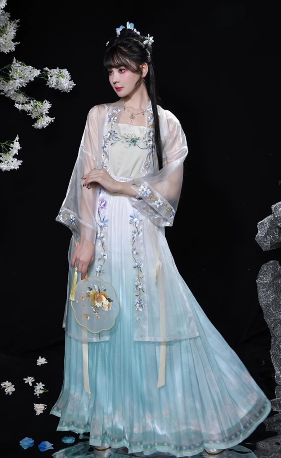 Chinese Song Dynasty Hanfu Ancient Young Lady Embroidered Blue Dress Traditional China Woman Clothing