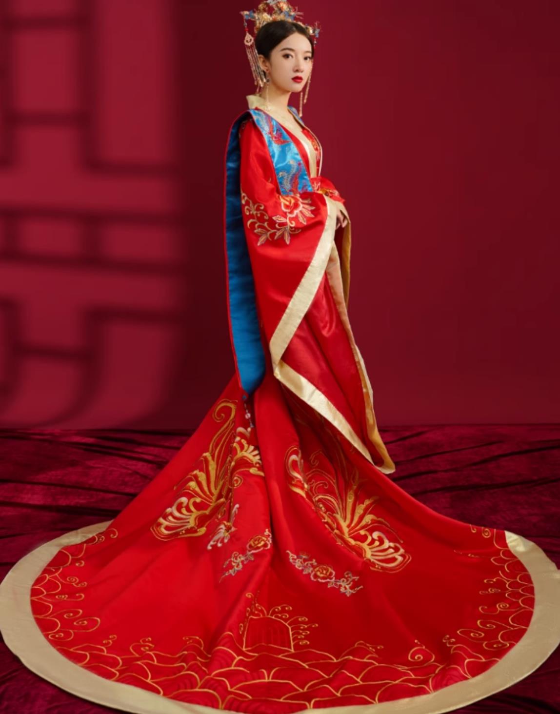 Chinese Ming Dynasty Hanfu Ancient Empress Red Attire Traditional China Wedding Clothing Red Dress