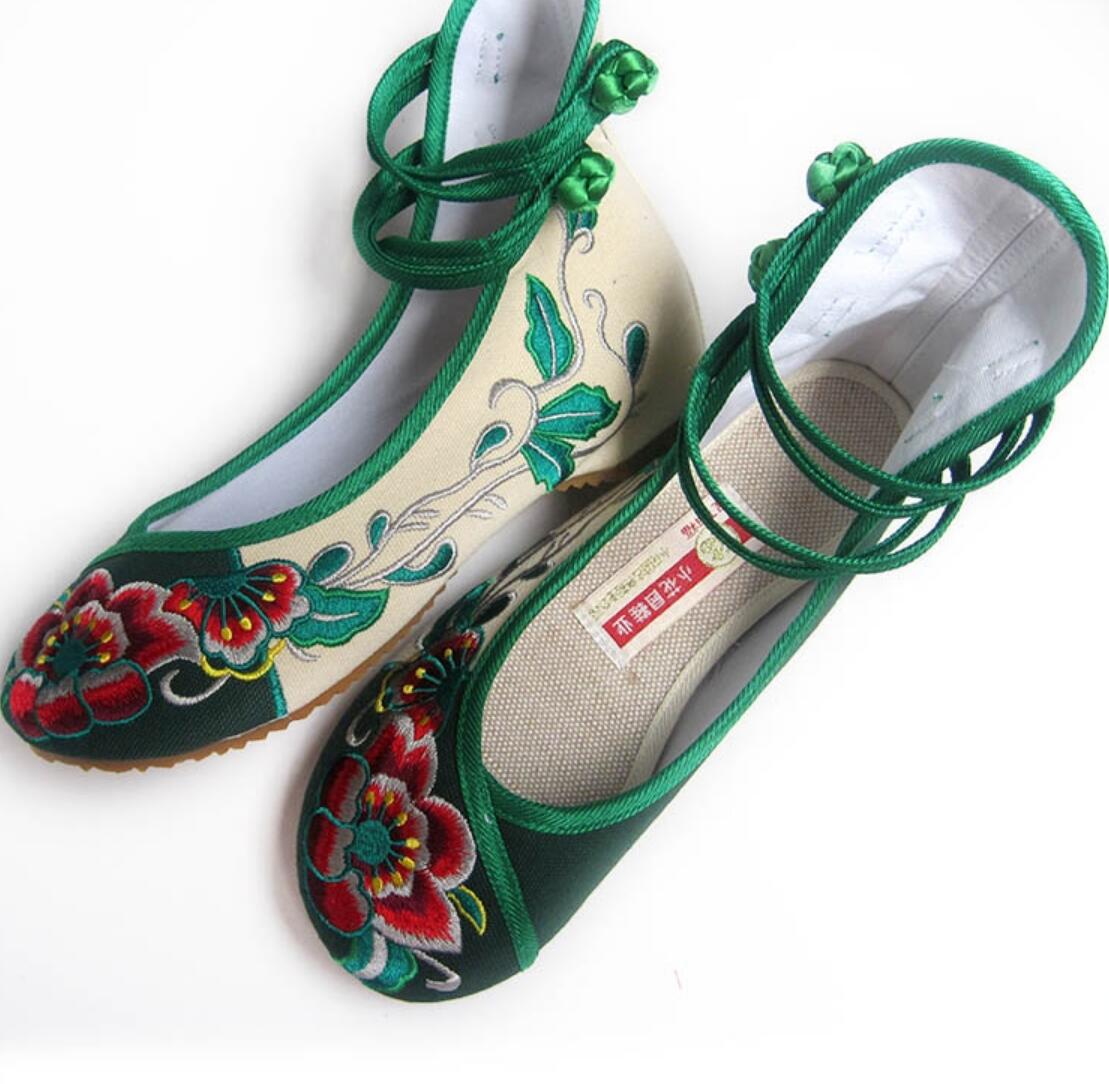 Chinese Folk Dance Shoes National Embroidered Shoes Handmade Green Shoes