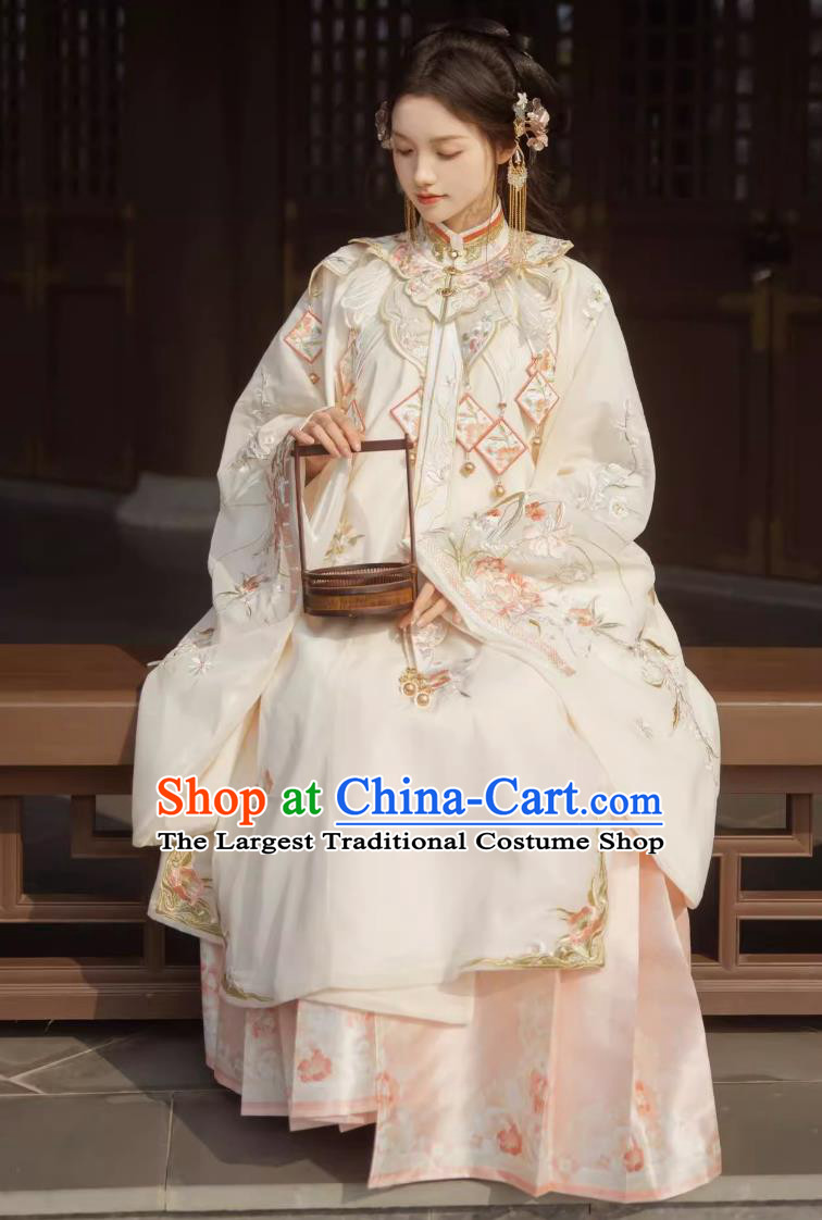 China Traditional Hanfu Dresses Ancient Palace Princess Clothing Chinese Ming Dynasty Noble Woman Costumes
