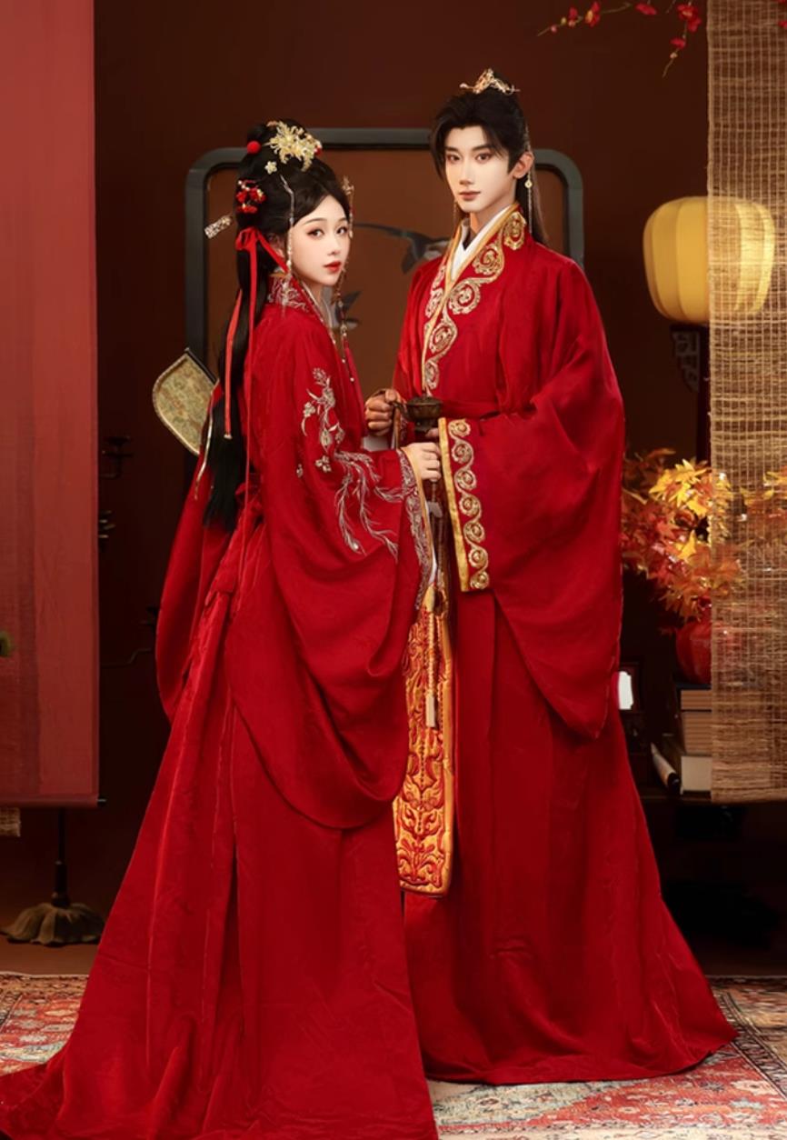 Chinese Hanfu Wedding Dresses Ancient Warring States Robes Bride and Groom Embroidery Costumes Complete Set