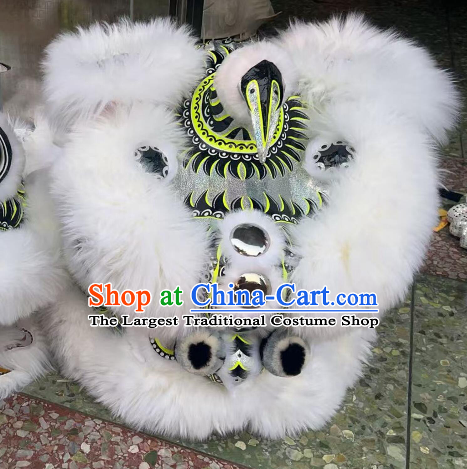 Handmade Lao Fu Zi Lion Head Chinese White Wool Lion Dance Clothing Festival Dancing Lion Costume Complete Set