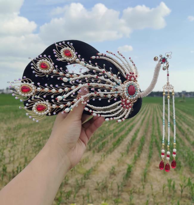 Golden Phoenix Hairpin Traditional Hanfu Hair Accessory Wedding Headdress Ancient Chinese Empress Phoenix Crown