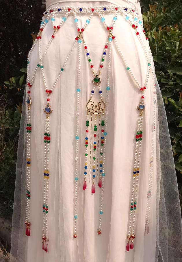 Colorful Tassel Waist Chain Versatile Dunhuang Style U Neck Hanfu Ancient Style Hollow Beaded Waist Ornament