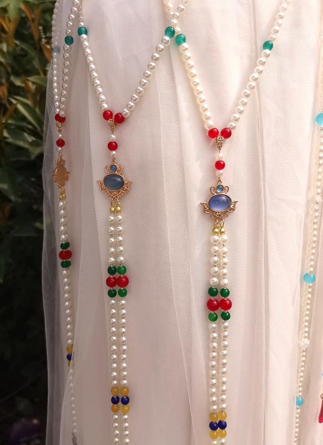 Colorful Tassel Waist Chain Versatile Dunhuang Style U Neck Hanfu Ancient Style Hollow Beaded Waist Ornament