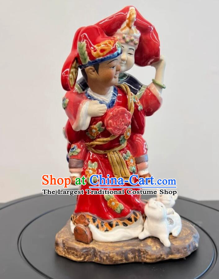 Chinese Shiwan Ceramics Statue Handmade Traditional Porcelain Artwork Wedding Couple