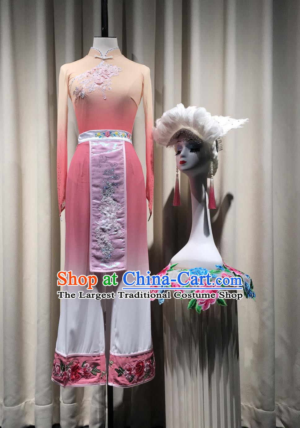 Chinese Yi Ethnic Cloud Dance Costume Group Performance Red Outfit Flowing Wide Dress Lotus Award Competition Gown
