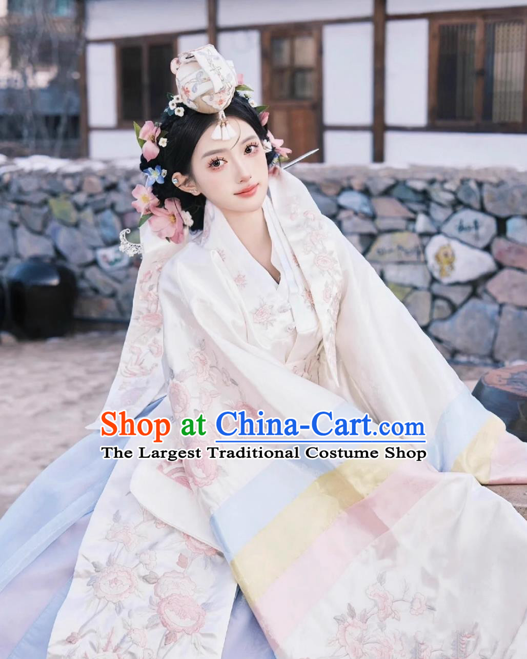 White Korean Embroidered Wedding Dress Palace Ancient Costume Yanbian Ethnic Bridal Gown