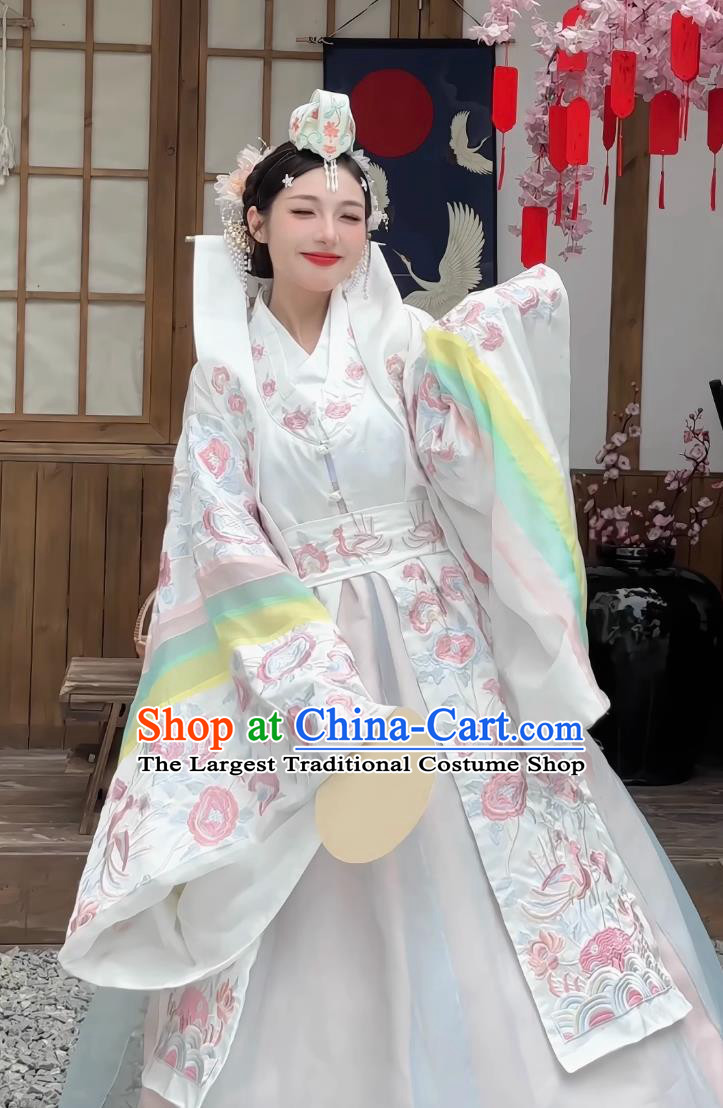 Yanji Princess Outfit Korean Ethnic Embroidered Wedding Dress Palace Ancient Costume Yanbian Korean Minority Bridal Gown