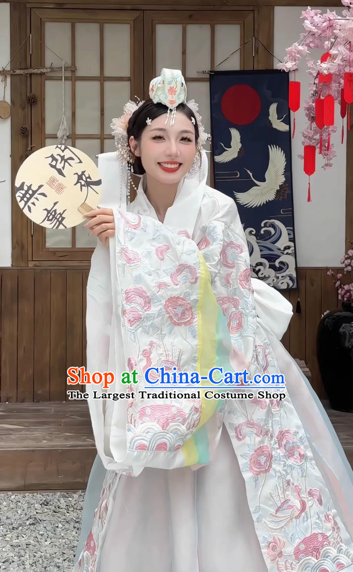 Yanji Princess Outfit Korean Ethnic Embroidered Wedding Dress Palace Ancient Costume Yanbian Korean Minority Bridal Gown