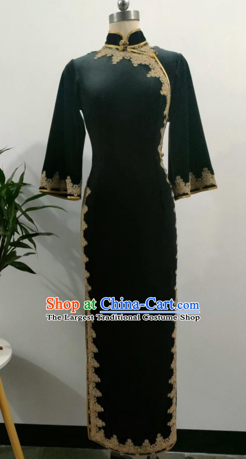Plus Size 150kg Long Black Flared Sleeve Velvet Qipao Chinese Slim Fit Dress