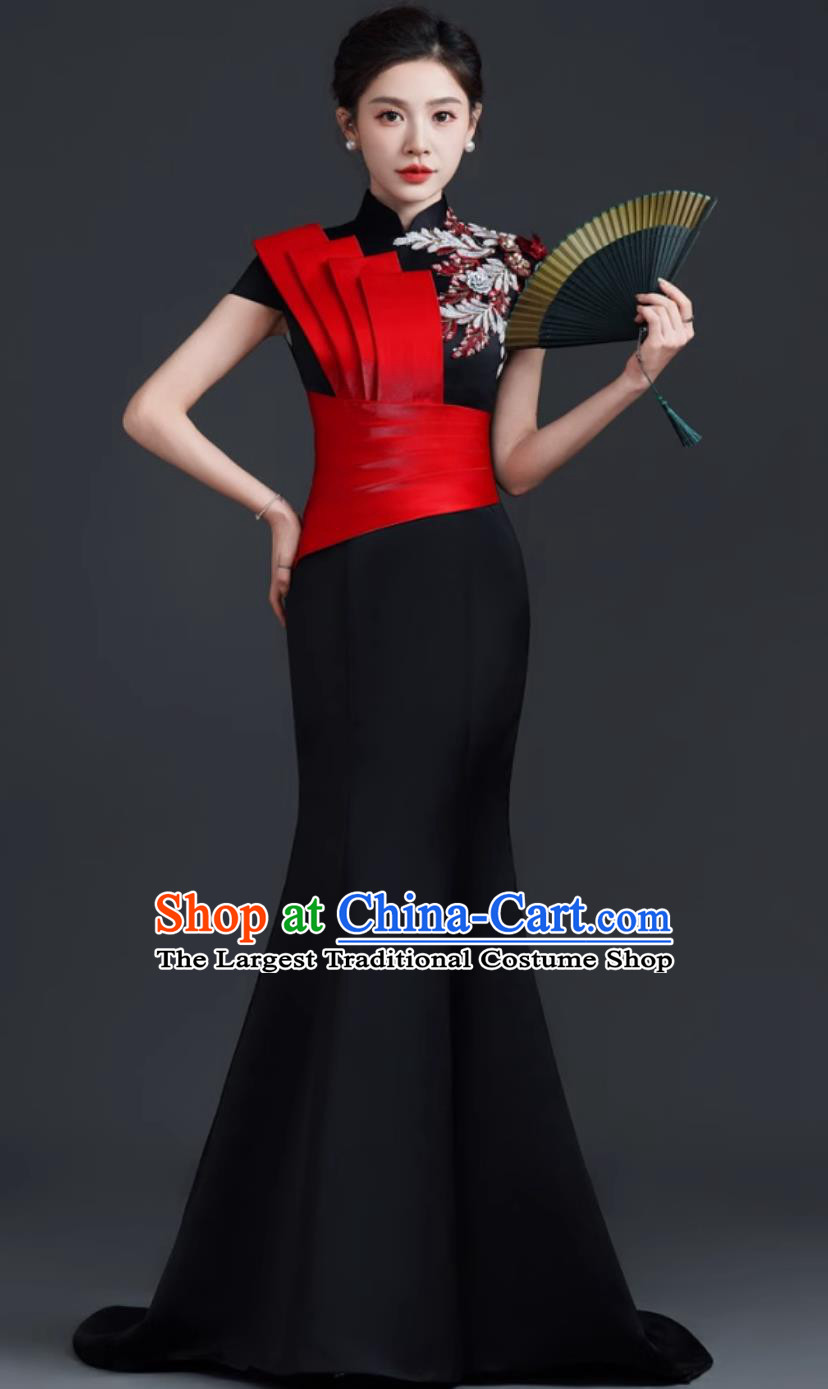 Chinese Style Banquet Evening Gown Stage Performance Mermaid Tail Train Slim Long Dress