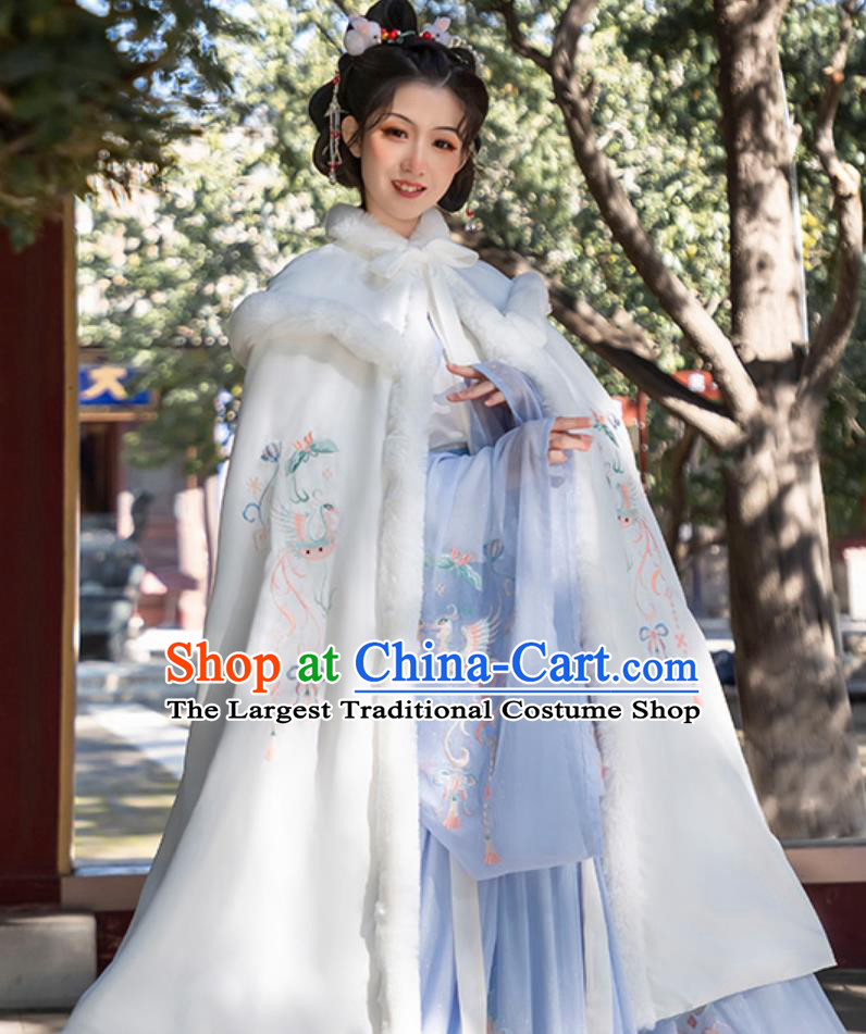 White Heavy Embroidery Hanfu Cape Chinese Traditional Women Winter Woolen Coat