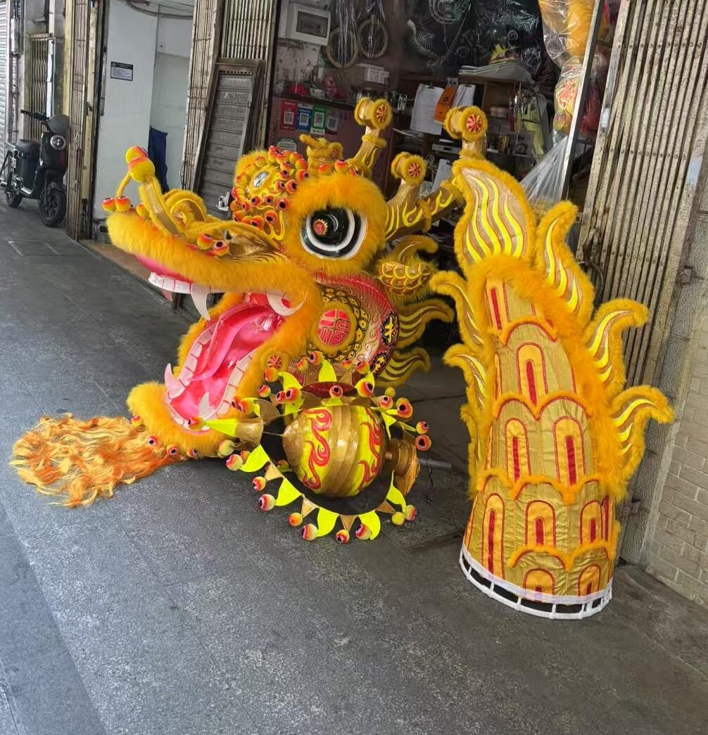 Full Handmade Traditional Giant Dragon Chinese Loong Dance Equipment Golden Wool Dragon Dance Head and Costume Complete Set